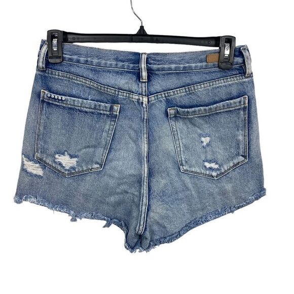 BLANK NYC Ladies The Astor distressed cutoff shorts size 31 - Picture 6 of 8